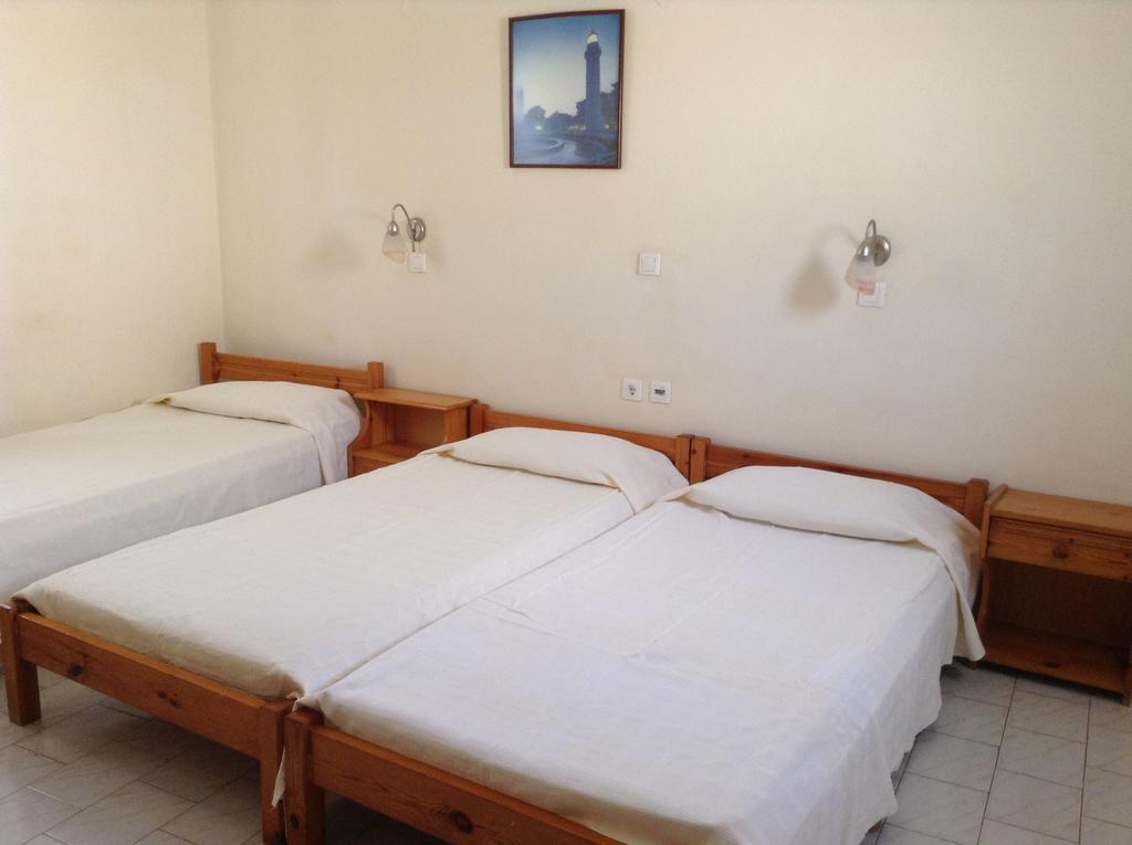 Rooms To Let Katerina & John'S Perissa  Zimmer foto